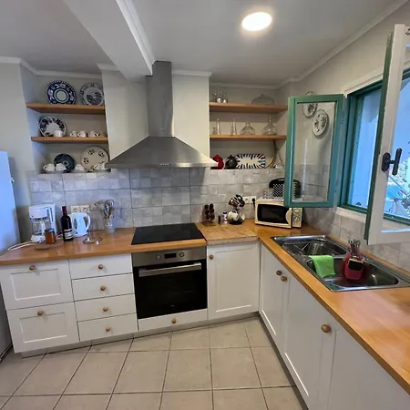 Tatil Evi - Andriana's House Kionion