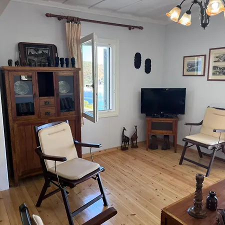 - Andriana's House Tatil Evi